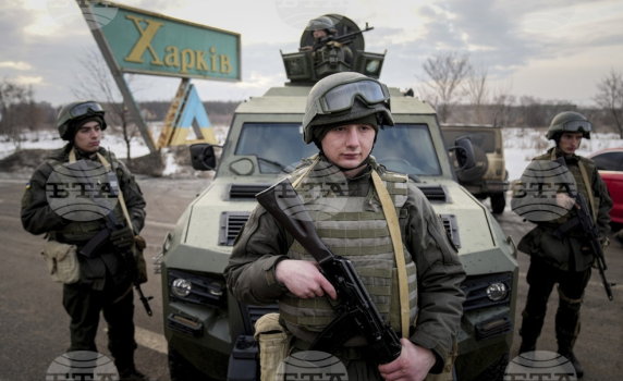 Русия съобщи, че изтегля още сили от границата с Украйна