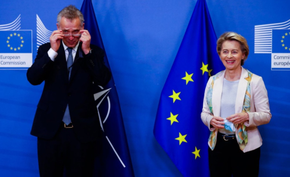ЕС и НАТО осъдиха решението на Путин да признае независимостта на Донецк и Луганск