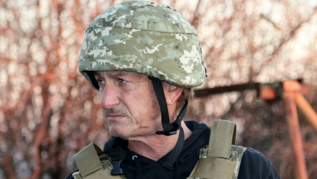 Шон Пен снима в Киев филм за руската инвазия