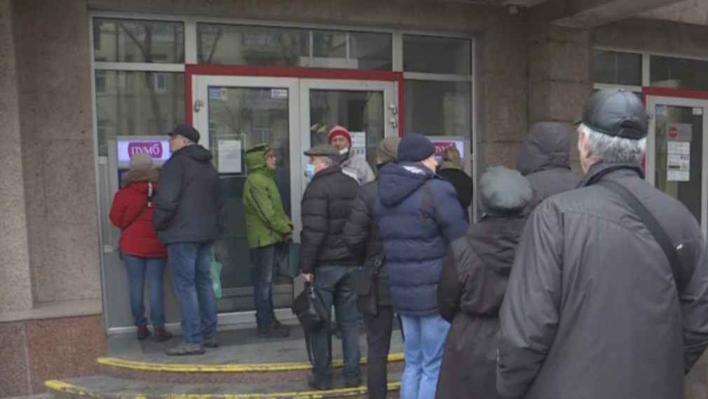 150 българи искат да напуснат Украйна, два автобуса тръгват днес