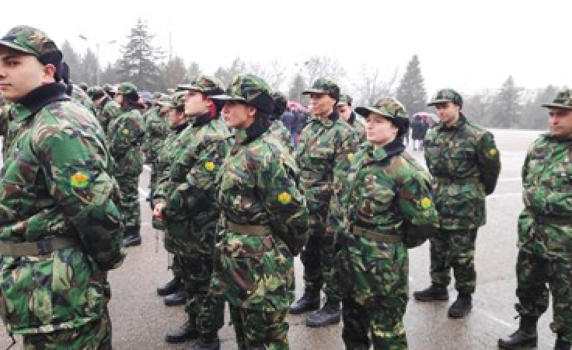 Българското военно окръжие привиква запасняци и резервисти за актуализиране на данните