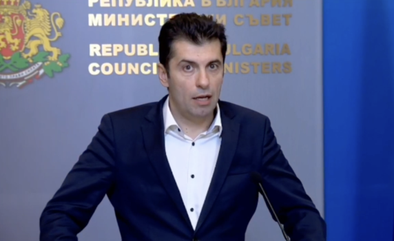 Кирил Петков: Никакви ангажименти не са поемани за български изтребители. Фалшива новина е, че ще пращаме войници в Украйна