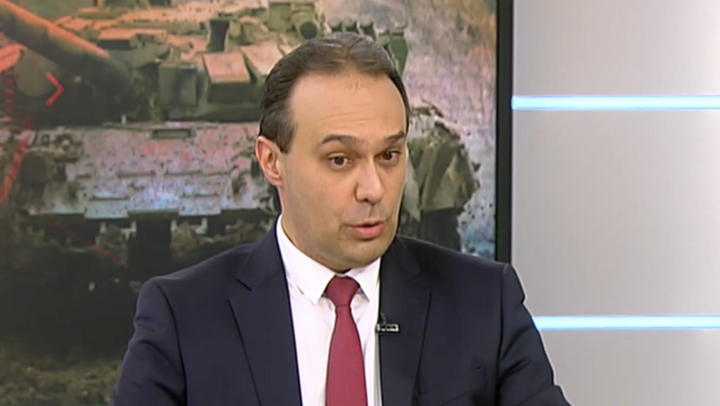 Новият военен министър Заков: Това категорично е война