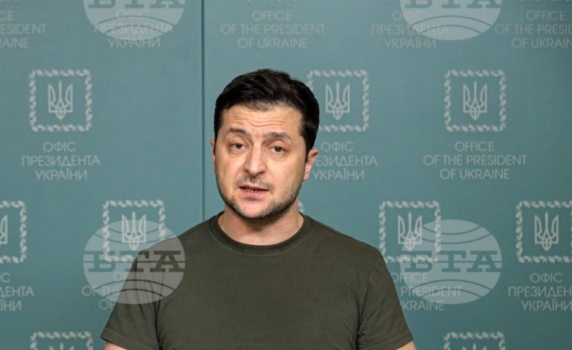 Зеленски призова украинците да продължат съпротивата