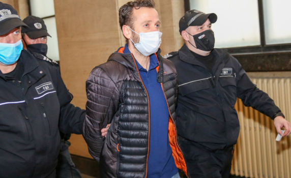 Борислав Колев, обвинен за злоупотреби с пари от АМ “Хемус”, излиза от ареста