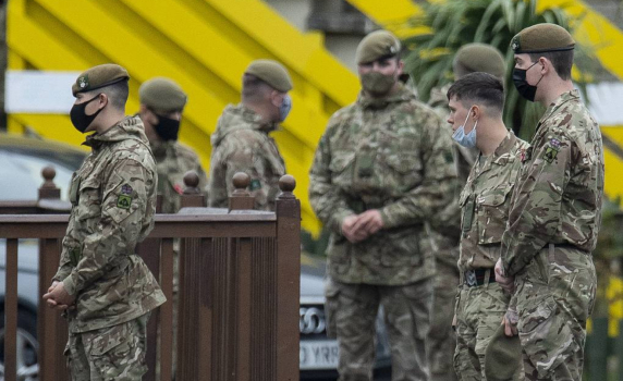 Британското министерство на отбраната забрани на военнослужещи да ходят в Украйна