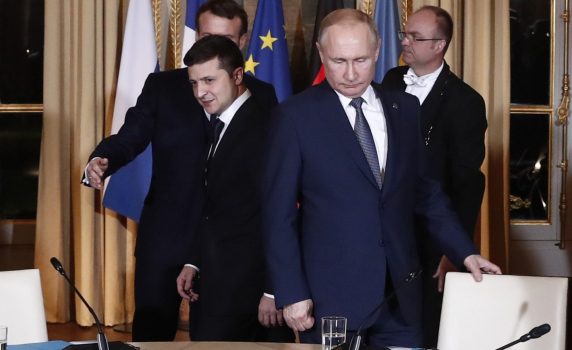 Готви се среща Зеленски-Путин, Русия и Украйна преговарят по мирен план в 15 точки