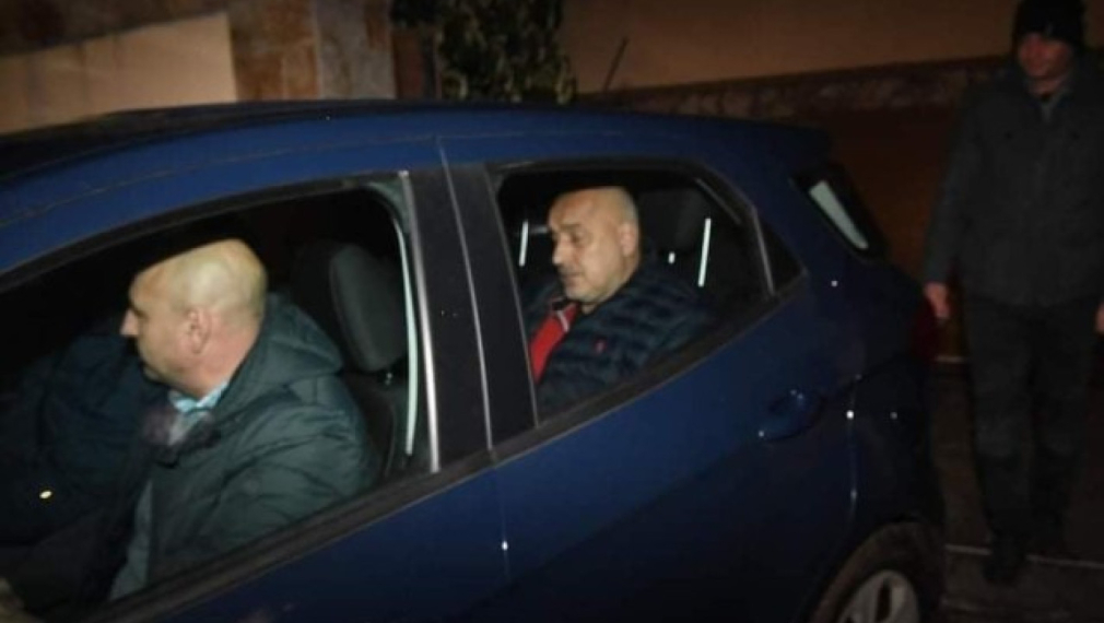 Борисов е отведен в ГДНП. След обиска в дома му не е иззето нищо