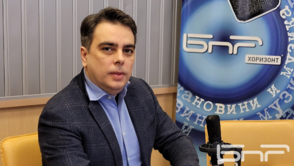 Асен Василев: България няма да преговаря за нов договор с "Газпром"