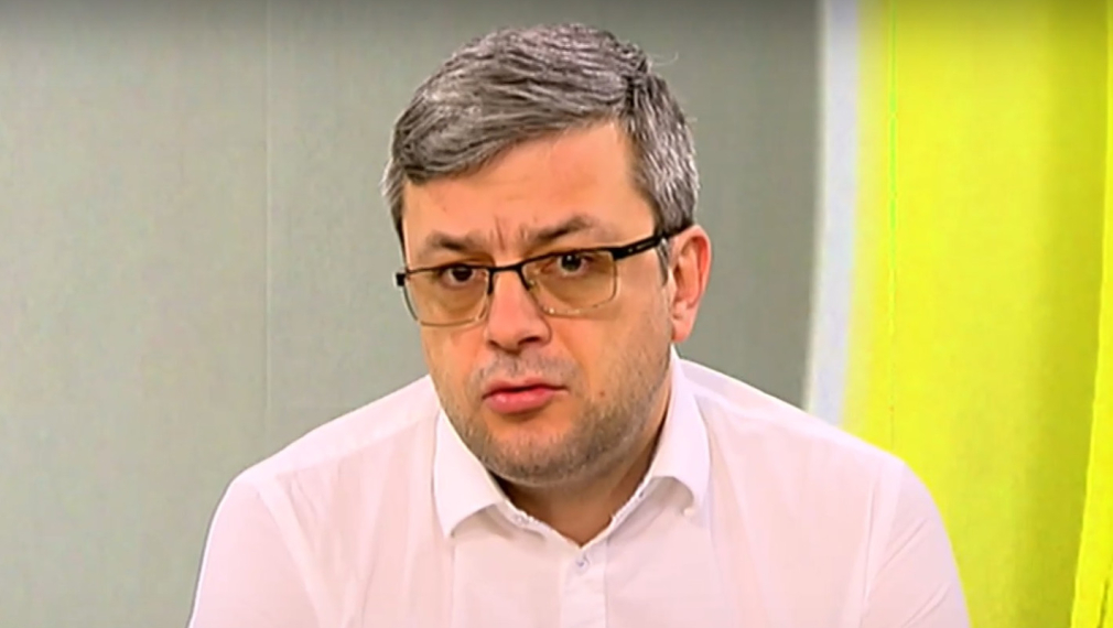 Тома Биков: Нашето усещане е, че Кирил Петков и Асен Василев в един момент ще си тръгнат