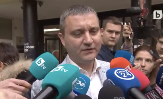Горанов: Свидетелят Петков инициира всичко, изпълнителната власт говори с тезите на Васил Божков