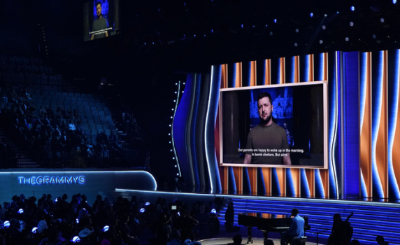 Зеленски отправи видеопослание на наградите "Грами"