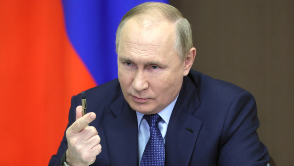 Без руски туристи у нас, Путин отмени облекчения визов режим с "неприятелските страни"