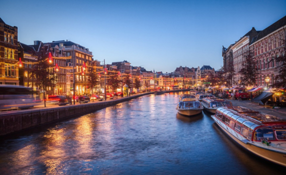 Амстердам ограничава използваното електричество в центровете за данни