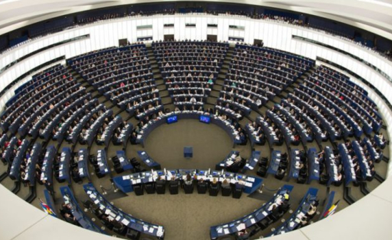 Европейският парламент призова за забрана на вноса на руски горива
