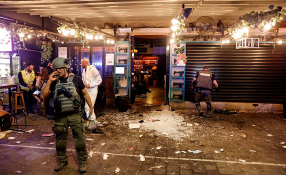 Най-малко двама убити и четирима ранени при стрелба в центъра на Тел Авив