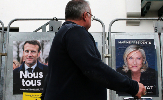 Французите избират президент