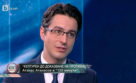Министър Атанасов: Няма да подам оставка, исках да привлека внимание към културата