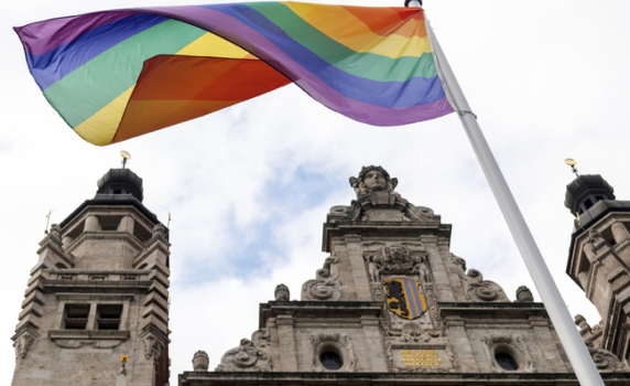 Германия одобри издигането на знамето на ЛГБТ над правителствени сгради