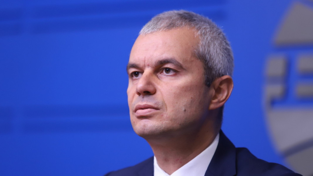 Костадинов: Благодарен съм на руските сили и на тези на ДНР, че запазиха живота на моите сънародници