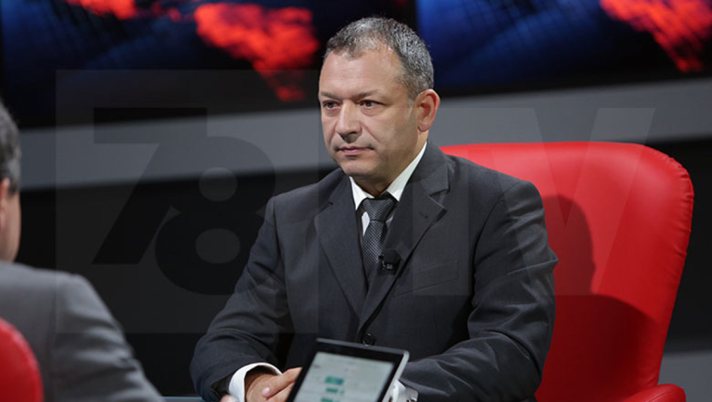 Гърдев за РСМ: Петков има ангажимент към България, Чернева не може да промени споразумението