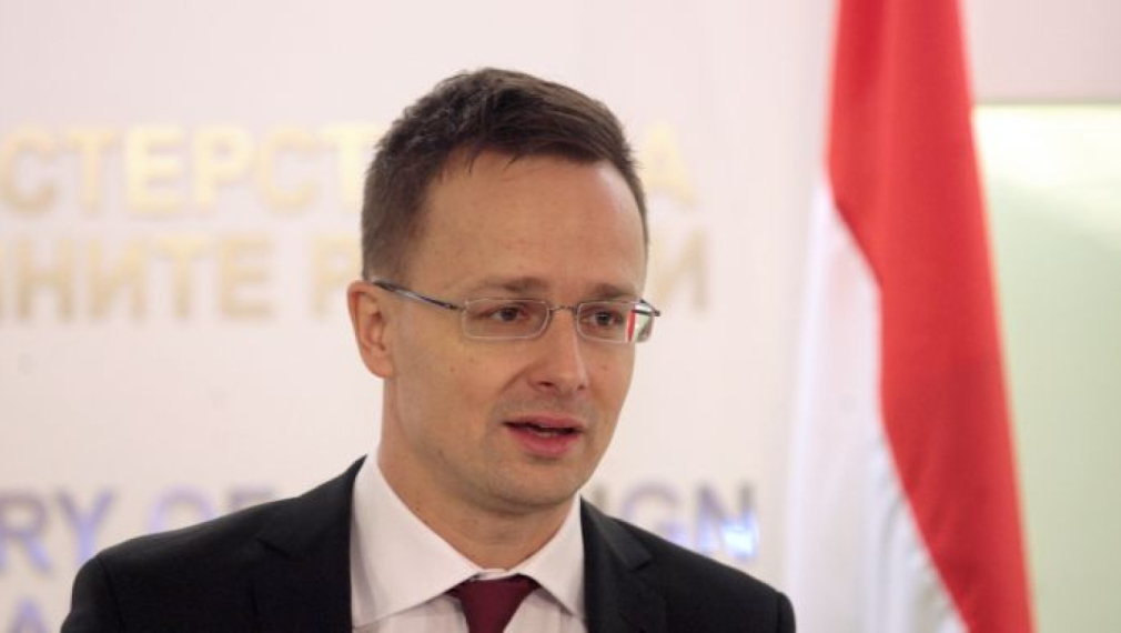 Сиярто: Унгария няма да подкрепи никакви санкции върху руския петрол и газ