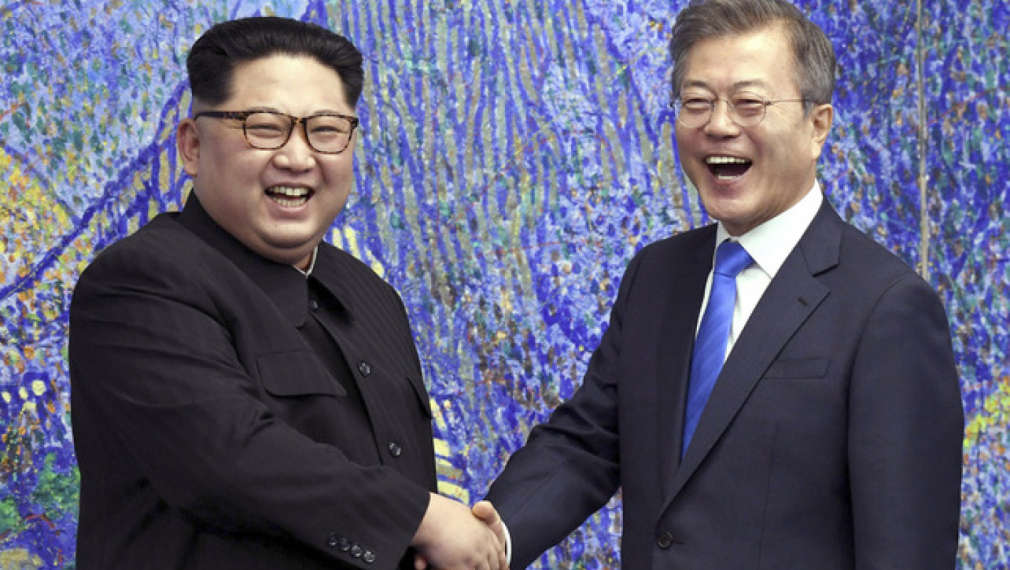 Лидерите на двете Кореи размениха приятелски писма
