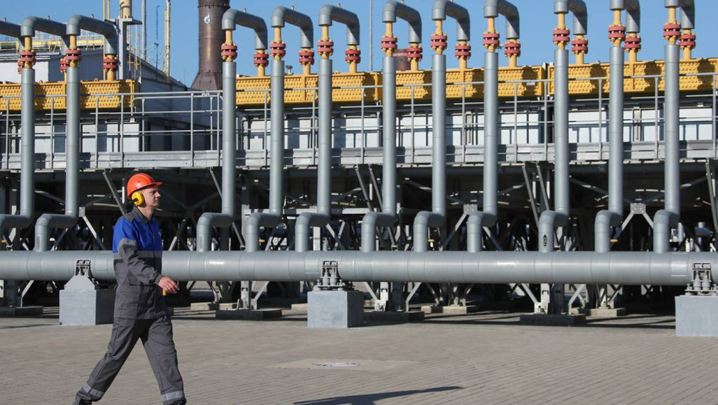"Газпром": Спряхме напълно доставките на газ за България и Полша поради неплащане в рубли