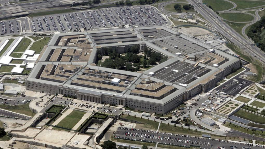 CNN: Пентагонът създаде в Щутгарт център за контрол на доставките на оръжие за Украйна