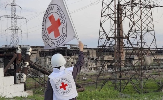 500 цивилни са евакуирани от "Азовстал"