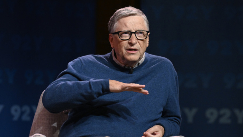 Бил Гейтс се изолира след положителен тест за Ковид