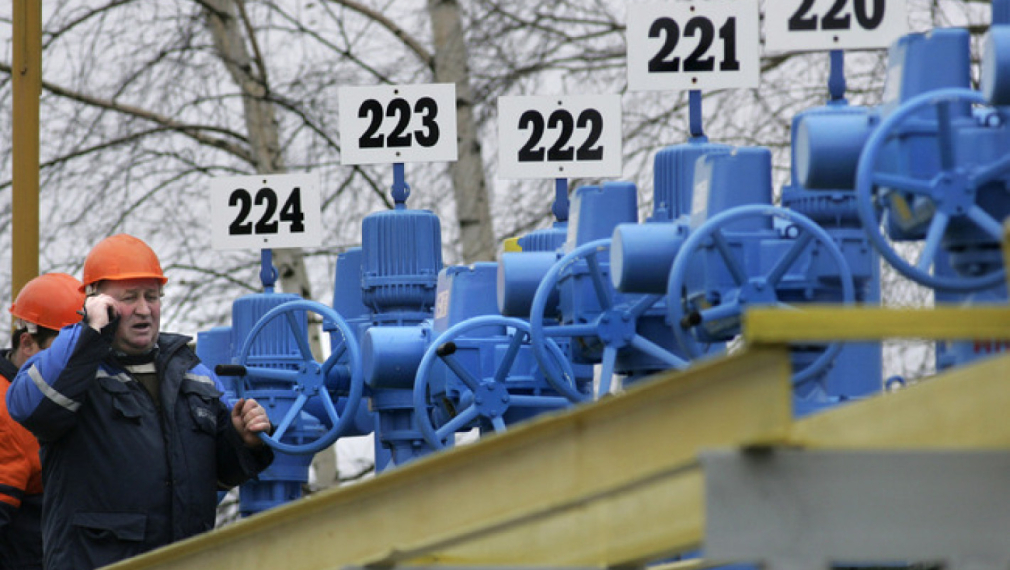 Транзитът на газ през Украйна може да спадне с още 25 на сто