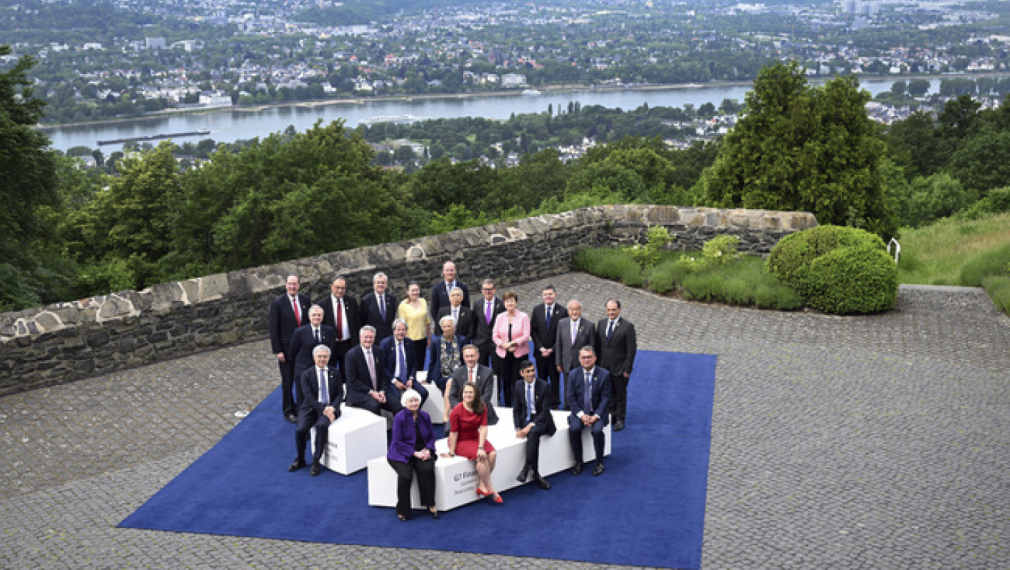 Г-7 дава на Украйна 18,4 млрд. долара, за да посреща разходите си