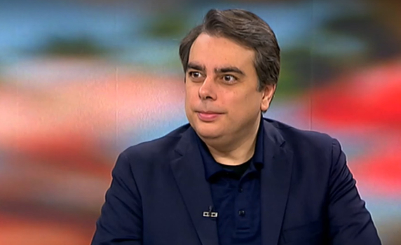 Асен Василев:  Тази година няма да има предсрочни избори, за догодина не е ясно