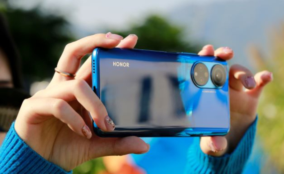 HONOR X7 вече в България: супер издръжлива батерия на изключително достъпна цена