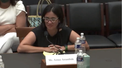 Активистка за абортите заяви пред сенатор, че мъжете могат да правят аборти (видео)