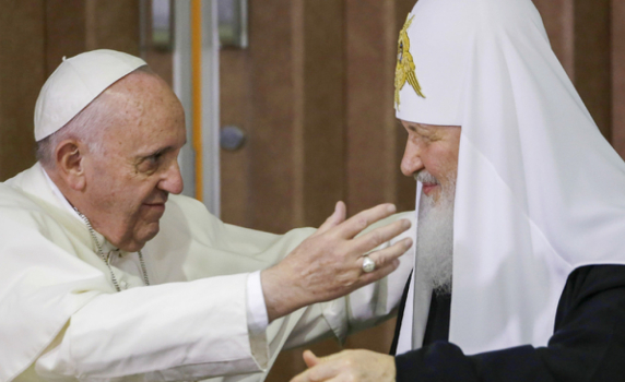 Папата поздрави руския патриах за празника на неговия покровител