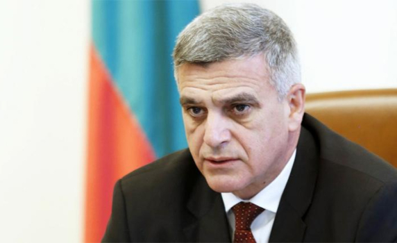 Стефан Янев: С приемане на еврото закриваме последният суверенитет на българската държава