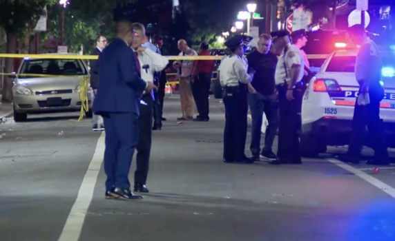 Стрелба във Филаделфия: трима убити, 11 ранени