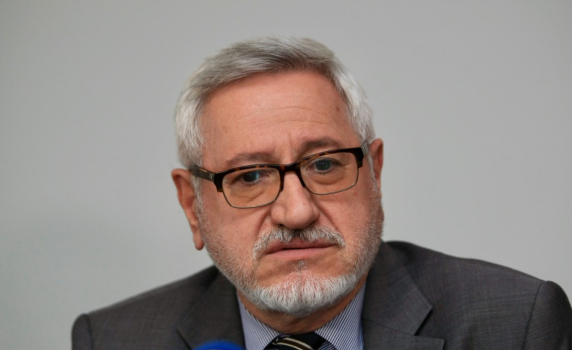Съпредседателят на комисията за Македония: Има натиск върху мен от ДАНС