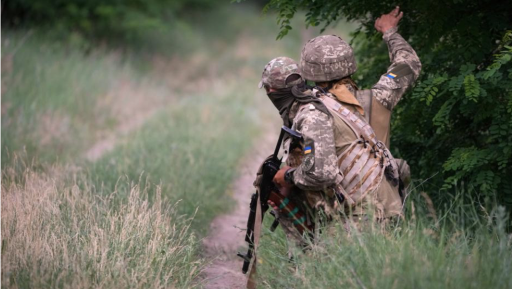 "Дейли Телеграф": Двама бивши американски военни са пленени близо до Харков