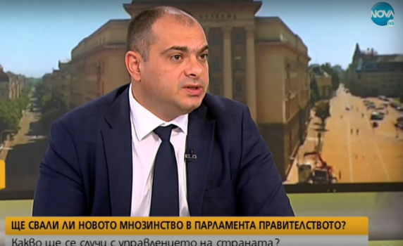 Филип Попов, БСП: Президентът работи с Бойко Борисов за сваляне на правителството
