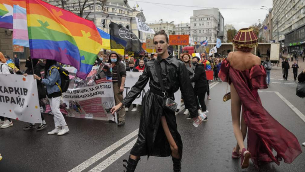Хиляди поляци и украинци участваха в гей парада във Варшава