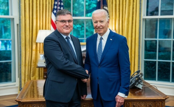 Джо Байдън приветства новия посланик на България в САЩ