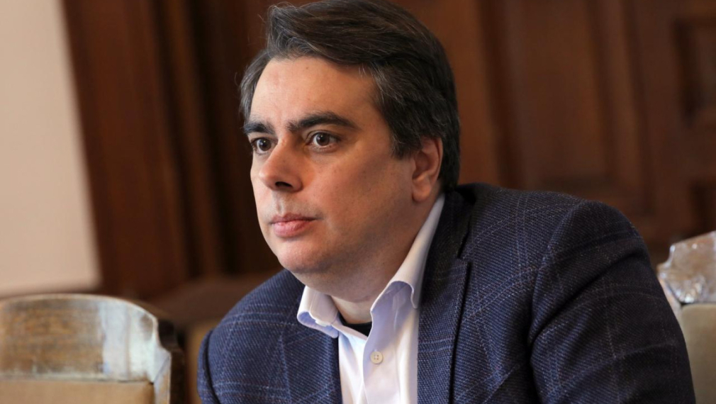 "Tribune": Асен Василев ще бъде предложението за премиер на ПП