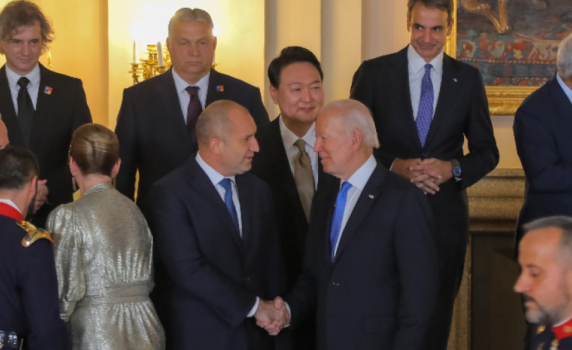 Радев поздрави Байдън за 4 юли: България и САЩ могат да направят още много за отношенията помежду си