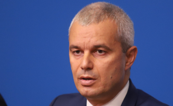 Костадинов: ПП съблазняват наши депутати, готови са на всичко, за да останат на власт