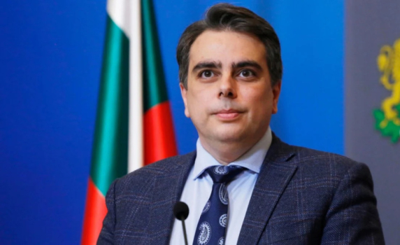 Василев: България е блокирала $890 000 на руското посолство по линия на санкциите от ЕС