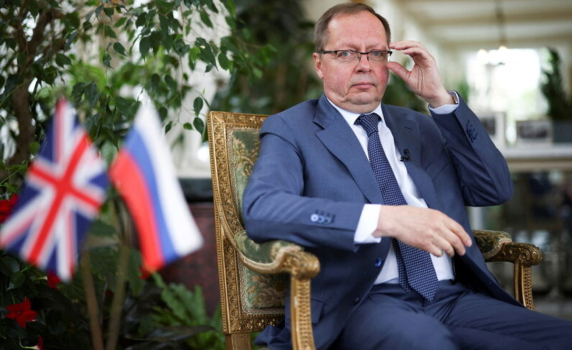 Руският посланик в Лондон: Рано или късно Украйна ще трябва да избере или споразумение, или разруха