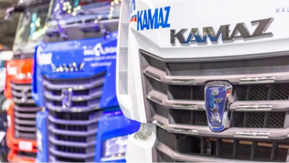 КАМАЗ ще пусне безпилотни камиони по магистралата между Москва и Санкт Петербург през 2023 година